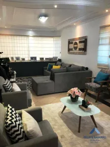 Sobrado com 4 Quartos à venda, 175m² no Vila Pereira Barreto, São Paulo