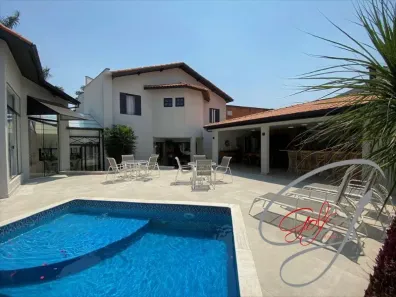 Casa de Condomínio com 3 Quartos à venda, 570m² no São Paulo II, Cotia