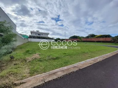 Lote/Terreno à venda, 648m² no Nova Uberlândia, Uberlândia