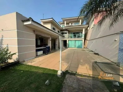 Casa com 3 Quartos à venda, 383m² no Lagoa, Macaé