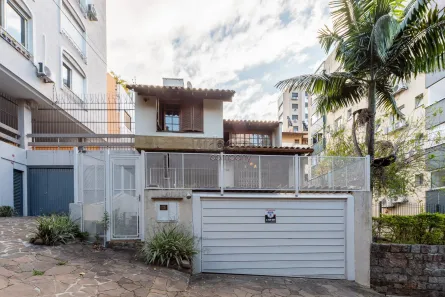 Casa com 3 Quartos à venda, 280m² no Mont Serrat, Porto Alegre