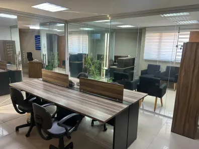 Sala Comercial à venda, 123m² no Lagoa Nova, Natal