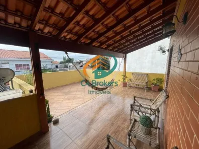 Sobrado com 4 Quartos à venda, 180m² no Jardim Presidente Dutra, Guarulhos