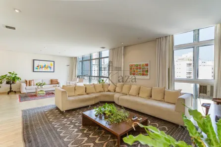 Apartamento com 3 Quartos à venda, 198m² no Santa Cecília, São Paulo