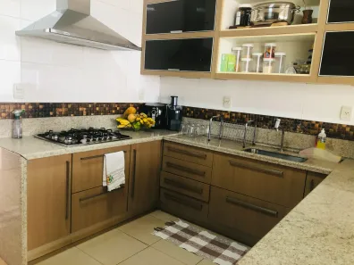 Casa de Condomínio com 4 Quartos à venda, 224m² no Residencial Granville, Goiânia