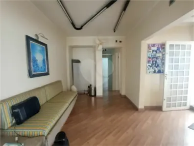 Casa com 2 Quartos para venda ou aluguel, 242m² no Vila Nova Conceição, São Paulo