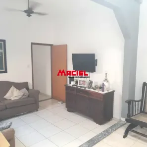 Sobrado com 3 Quartos à venda, 102m² no Jardim Limoeiro, São José dos Campos
