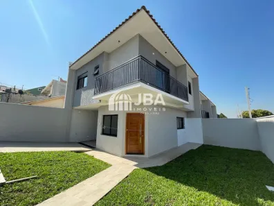 Sobrado com 3 Quartos à venda, 139m² no Uberaba, Curitiba