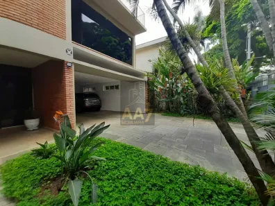 Sobrado com 4 Quartos à venda, 437m² no Vila Inah, São Paulo