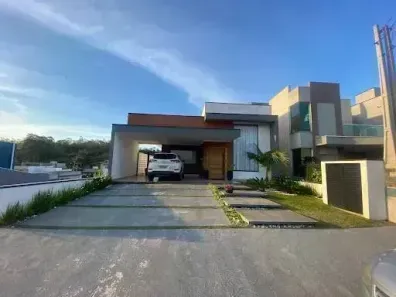 Casa de Condomínio com 4 Quartos para alugar, 310m² no Cézar de Souza, Mogi das Cruzes