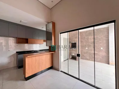 Casa com 3 Quartos à venda, 114m² no Parque Hortência, Maringá