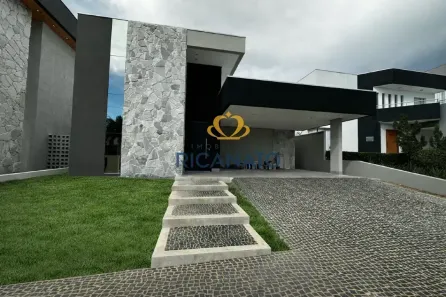 Casa com 4 Quartos à venda, 237m² no Plano Diretor Sul, Palmas