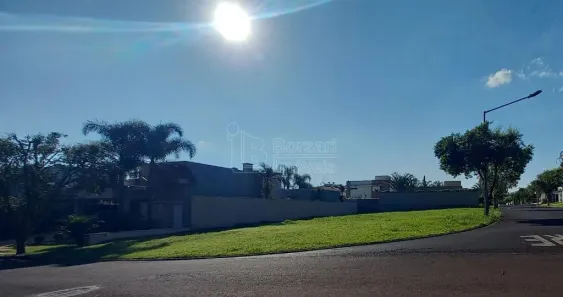 Lote/Terreno à venda, 726m² no Residencial Portal dos Oitis, Araraquara