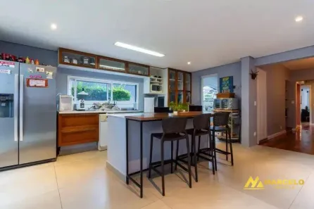 Sobrado com 4 Quartos à venda, 258m² no Vila Ipojuca, São Paulo