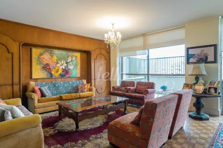 Apartamento com 3 Quartos para alugar, 200m² no Higienópolis, São Paulo
