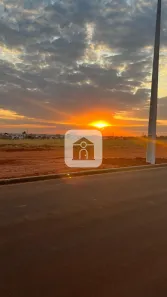 Lote/Terreno à venda, 250m² no Loteamento Ecopark (I e II), Uberlândia
