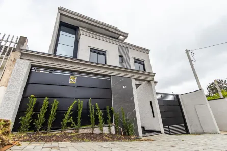 Casa de Condomínio com 3 Quartos à venda, 241m² no Uberaba, Curitiba