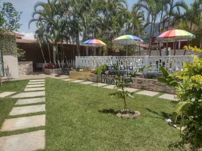 Imóvel Comercial com 8 Quartos à venda, 502m² no Massaguaçu, Caraguatatuba