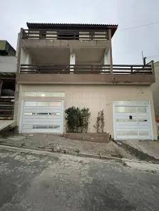 Sobrado com 3 Quartos à venda, 157m² no Vila João Ramalho, Santo André
