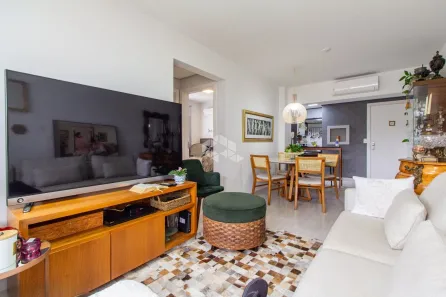 Apartamento com 2 Quartos à venda, 63m² no Jardim do Salso, Porto Alegre