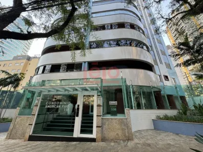 Apartamento com 3 Quartos para alugar, 220m² no Zona 07, Maringá