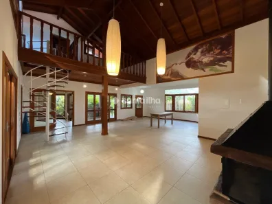 Casa de Condomínio com 5 Quartos para venda ou aluguel, 320m² no Rio Tavares, Florianópolis