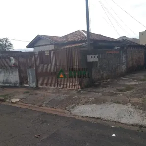 Casa com 8 Quartos à venda, 585m² no Aparecida, Londrina