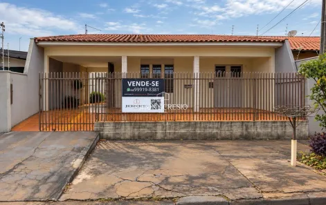 Casa com 2 Quartos à venda, 90m² no Vila Morangueira, Maringá