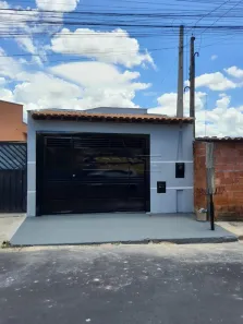 Casa com 2 Quartos à venda, 95m² no Cidade Aracy, São Carlos