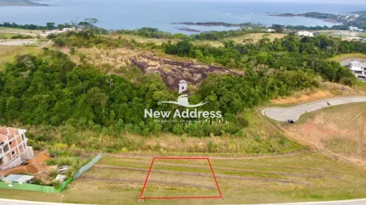 Lote/Terreno à venda, 655m² no Perocão, Guarapari