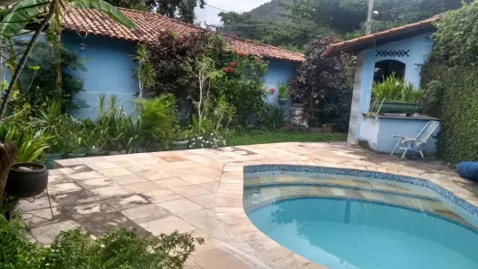 Casa com 3 Quartos à venda, 200m² no Piratininga, Niterói