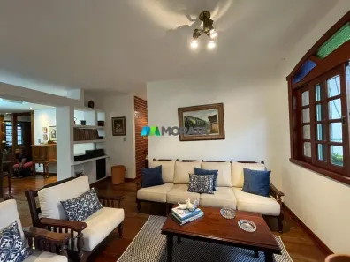 Casa com 4 Quartos à venda, 313m² no Alípio de Melo, Belo Horizonte