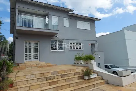 Casa com 3 Quartos à venda, 384m² no Teresópolis, Porto Alegre