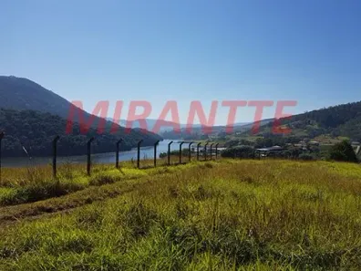 Lote/Terreno à venda, 79m² no Centro, Guararema