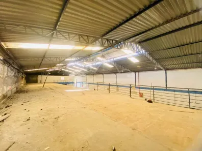 à venda, 1100m² no Ressaca, Contagem