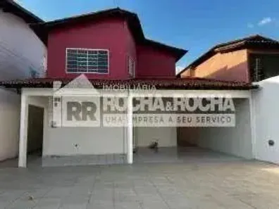 Casa com 4 Quartos à venda, 239m² no Lourival Parente, Teresina
