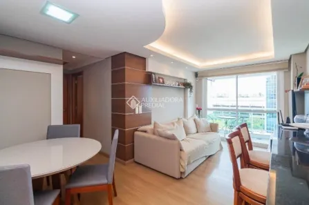 Apartamento com 2 Quartos para alugar, 81m² no Jardim Europa, Porto Alegre
