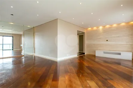 Apartamento com 4 Quartos à venda, 191m² no Vila Suzana, São Paulo