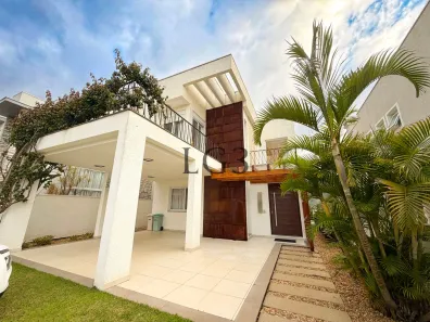 Casa de Condomínio com 3 Quartos para alugar, 275m² no São Vicente, Gravataí
