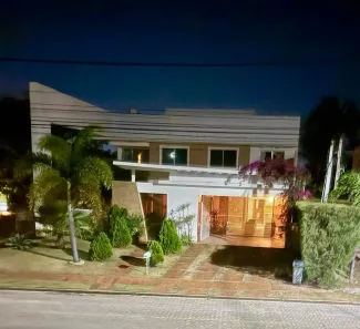 Casa de Condomínio com 3 Quartos para alugar, 540m² no Porto das Dunas, Aquiraz