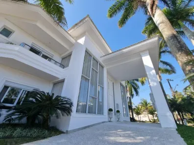 Casa de Condomínio com 8 Quartos à venda, 1550m² no Jardim Acapulco, Guarujá