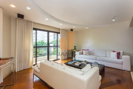Apartamento com 3 Quartos para venda ou aluguel, 160m² no Consolação, São Paulo