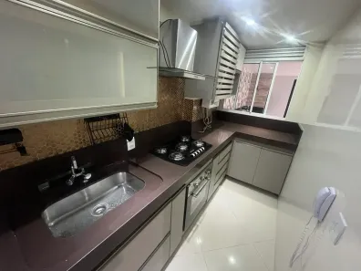 Apartamento com 2 Quartos para alugar, 70m² no Cancela Preta, Macaé