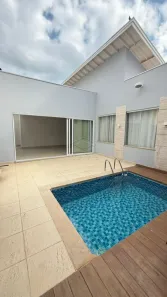 Casa de Condomínio com 3 Quartos à venda, 230m² no Vila Aviação, Bauru