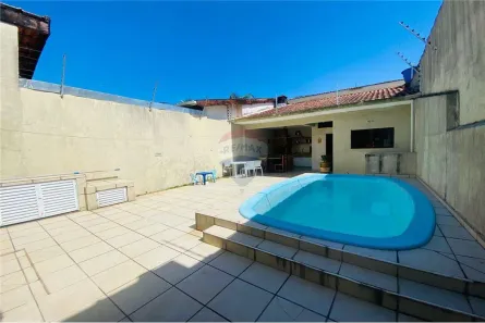 Casa com 3 Quartos à venda, 168m² no Jardim Las Palmas, Guarujá