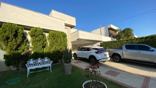 Apartamento com 4 Quartos à venda, 193m² no Jardins Lisboa, Goiânia