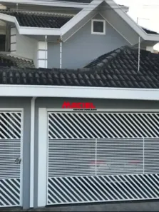 Casa com 3 Quartos à venda, 186m² no Loteamento Villa Branca, Jacareí