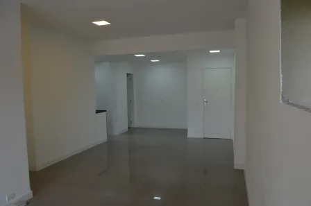 Apartamento com 2 Quartos para alugar, 100m² no Barra da Tijuca, Rio de Janeiro