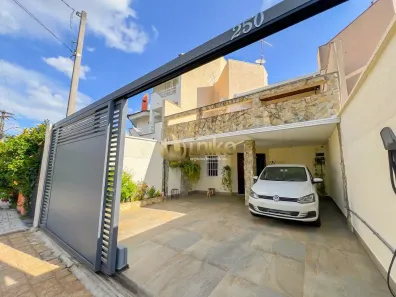 Sobrado com 3 Quartos à venda, 123m² no São Braz, Curitiba