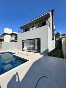 Casa com 3 Quartos à venda, 360m² no Rio Abaixo, Atibaia